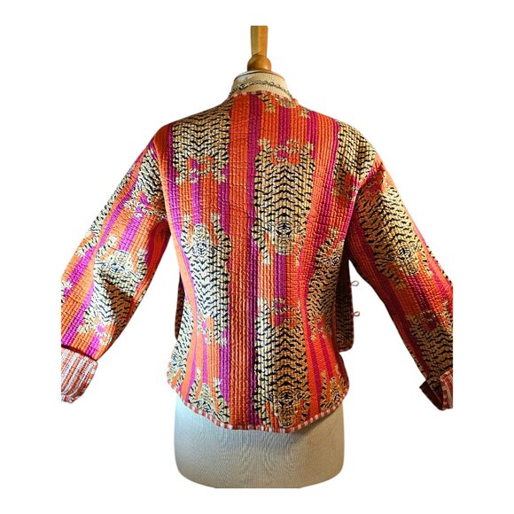 Artisan-made quilted Tiger jacket, reversible, 100 % cotton, ships from USA, - Picture 3 of 15